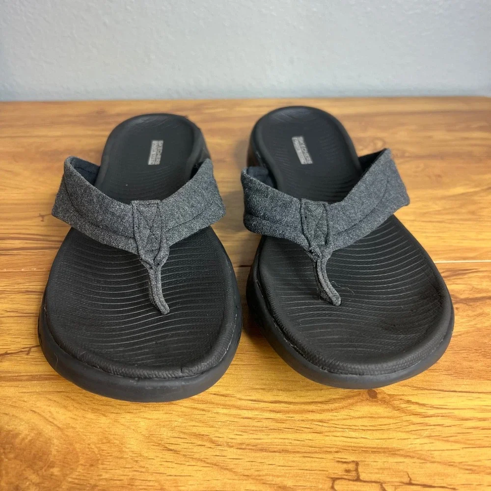 Skechers Goga Mat Thong Flip Flops Womens Size 10 Black Gray Casual Comfort